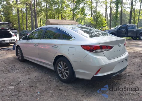 2018 Hyundai Sonata Se z USA, uszkodzony, nr VIN 5NPE24AF2JH704330